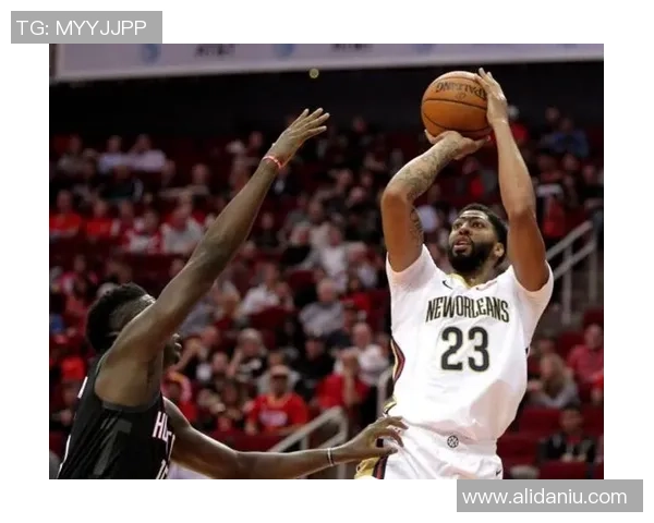 2018年火箭队与鹈鹕队精彩对决回顾及赛后分析