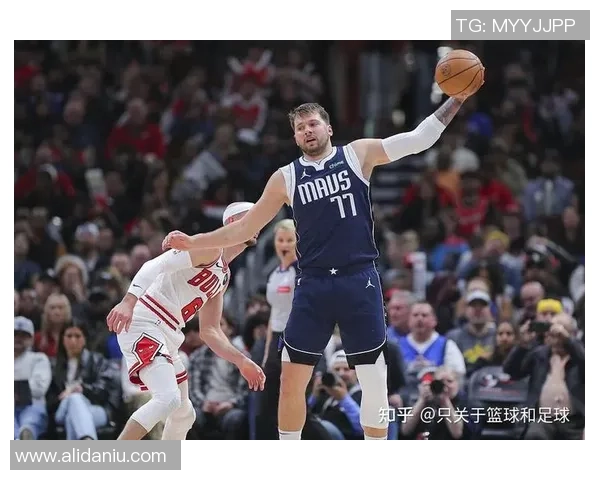 公牛与独行侠精彩对决回放全程回顾与精彩瞬间分析 公牛与独行侠精彩对决回放全程回顾与精彩瞬间分析