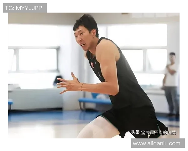 周琦在国际赛场上的崛起与挑战:从新星到篮球巨星的成长之路 周琦在国际赛场上的崛起与挑战:从新星到篮球巨星的成长之路