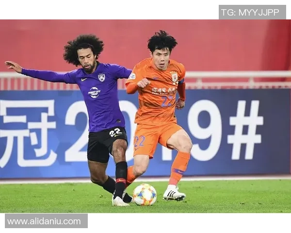 山东鲁能泰山迎战柔佛全力争胜展现球队实力与斗志