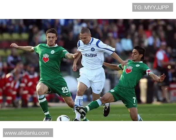 布兰与罗森的巅峰对决谁能在赛场上笑到最后